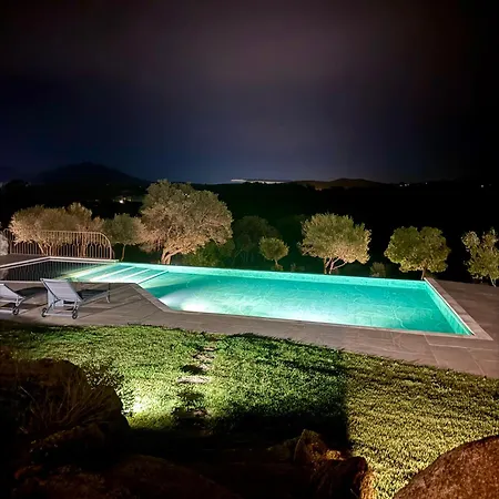 Uddastri Retreat Alojamento de Acomodação e Pequeno-almoço Arzachena