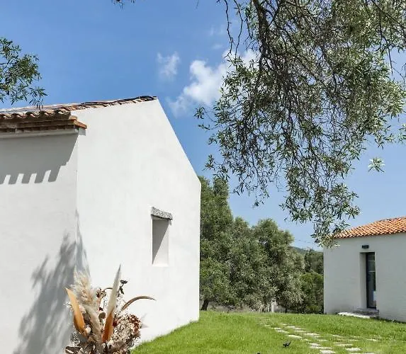 Panzió Uddastri Retreat Arzachena