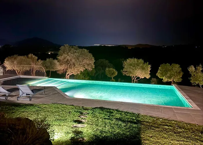 Uddastri Retreat Panzió Arzachena